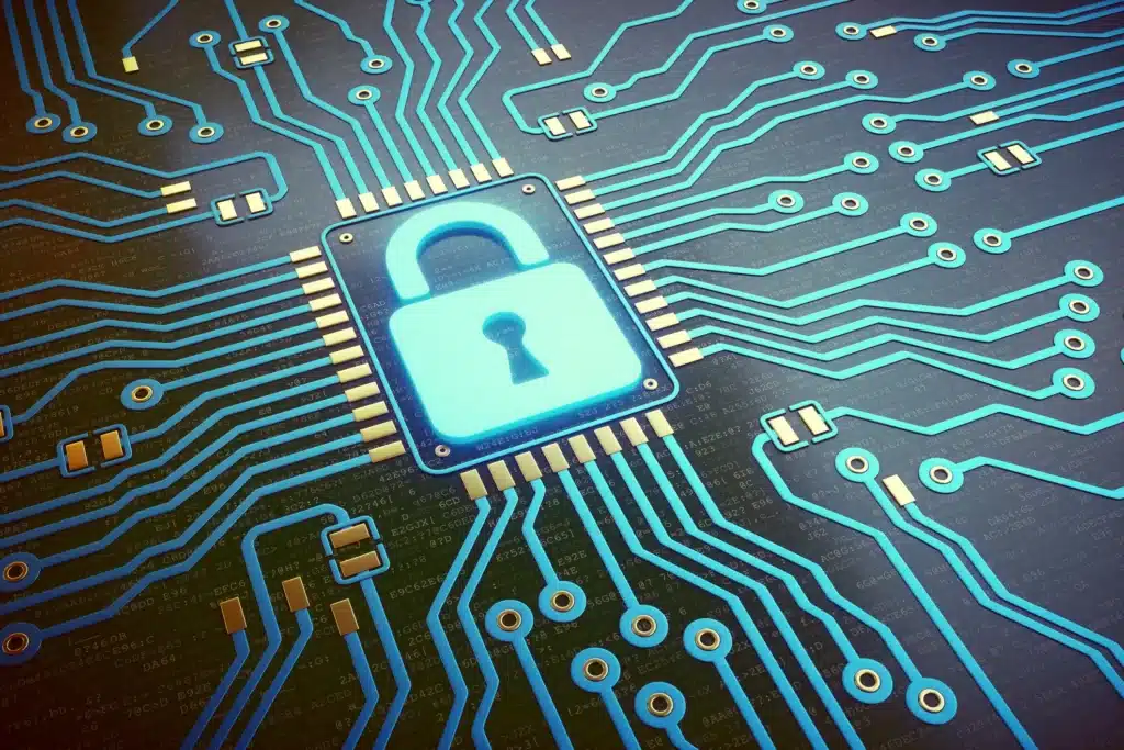 En digital illustrasjon av et kretskort med et lysende elektronisk lås-symbol i midten, som representerer cybersikkerhet eller databeskyttelse.